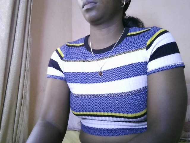 Katty-12's BongaCams show and profile