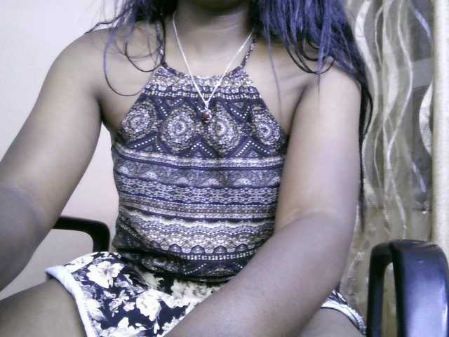 Katty-12's BongaCams show and profile