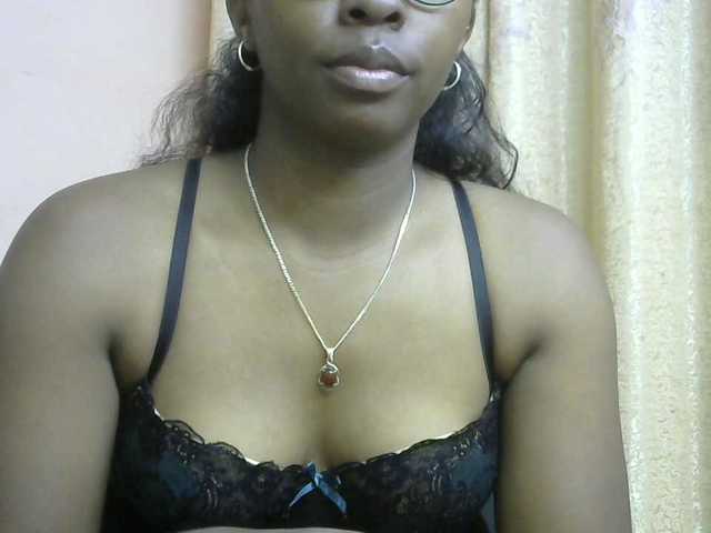 Katty-12 Live Cam on BongaCams