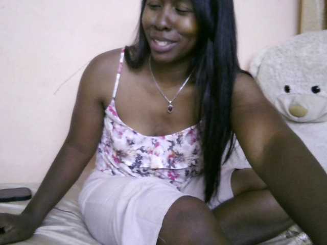 Katty-12's BongaCams show and profile