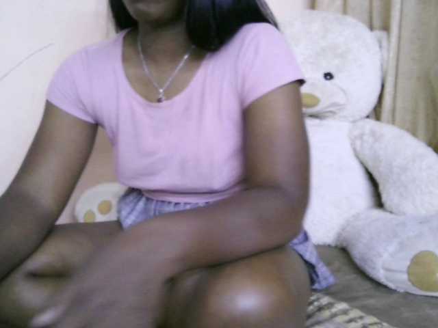 Katty-12's BongaCams show and profile