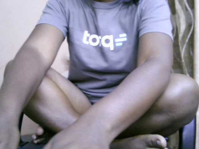 Katty-12's BongaCams show and profile