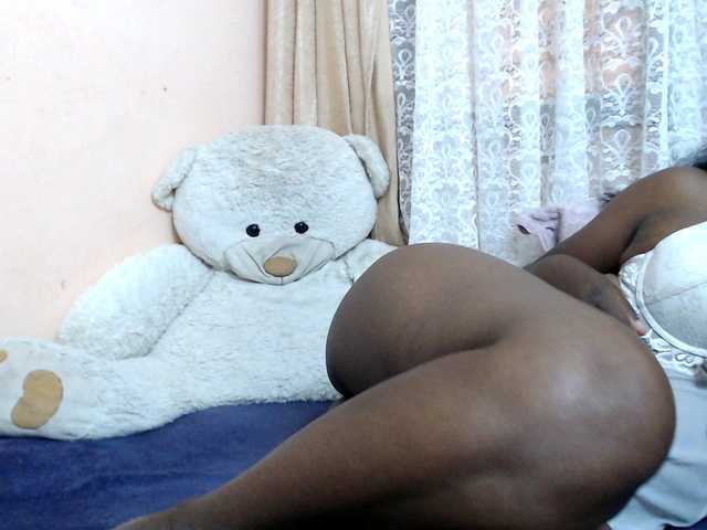 Katty-12's BongaCams show and profile