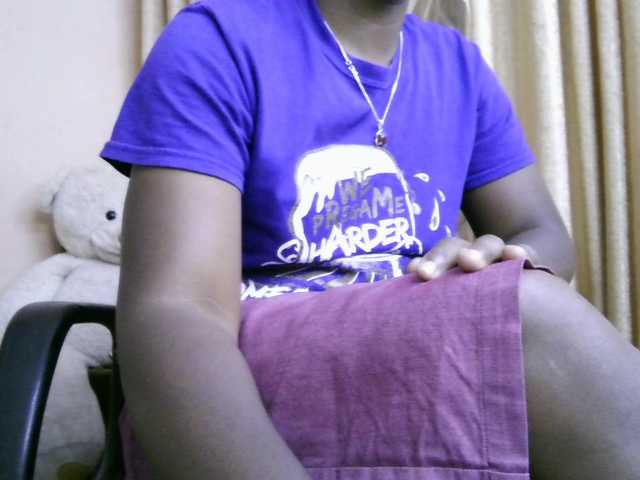 Katty-12's BongaCams show and profile