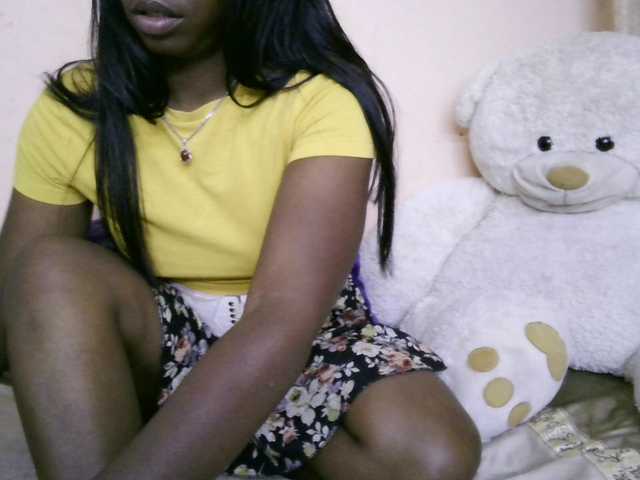 Katty-12's BongaCams show and profile