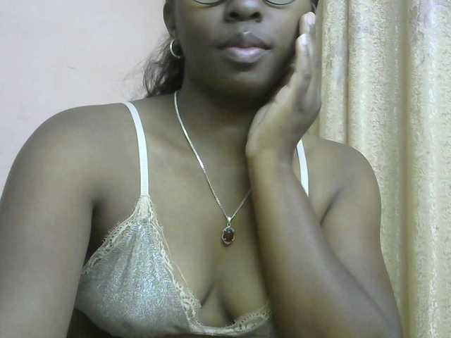 Katty-12 from BongaCams