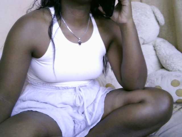 Katty-12's BongaCams show and profile