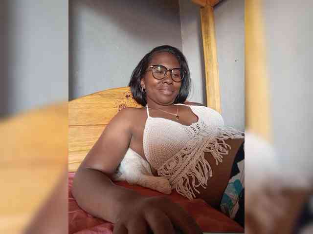 Katty-12 webcam