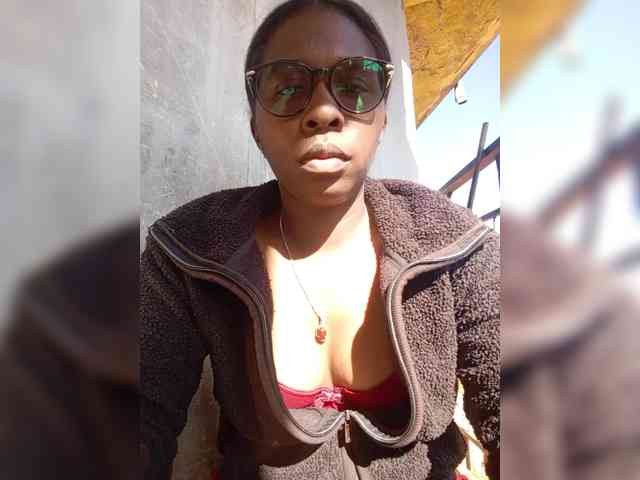 Katty-12 webcam