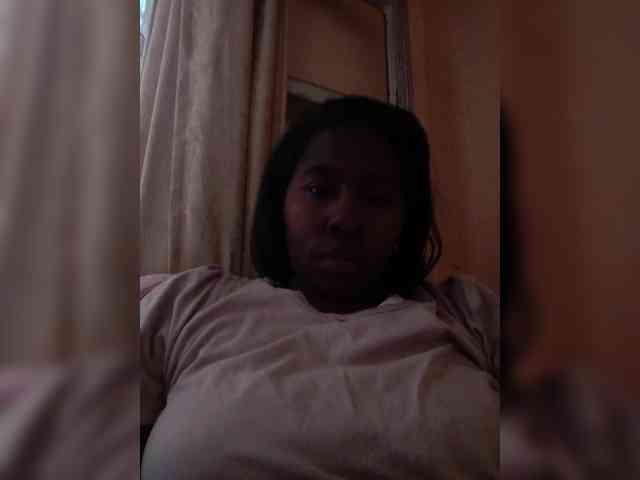 Katty-12 Live Webcam on BongaCams