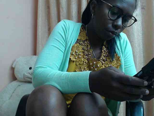 Katty-12 webcam