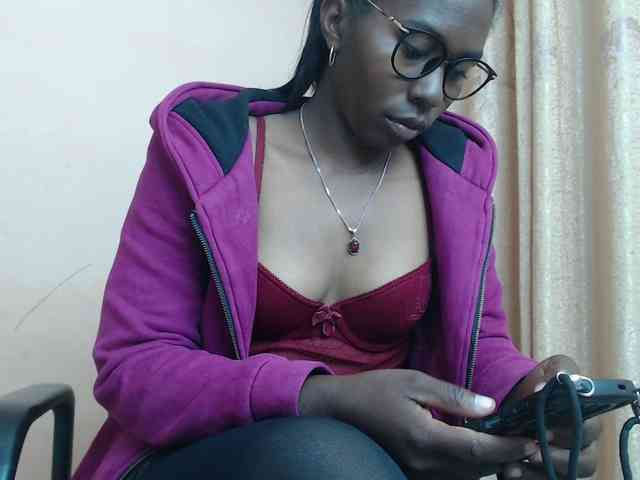 Katty-12 webcam