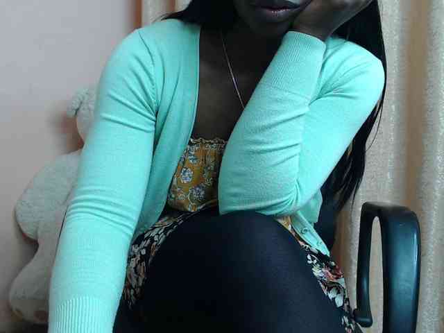 Katty-12 webcam