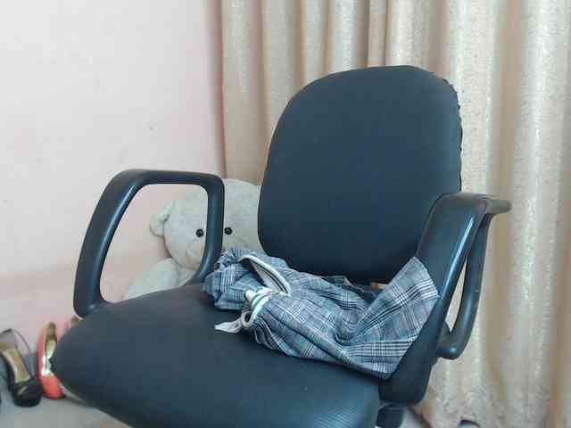 Katty-12 webcam