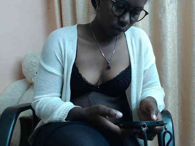 Katty-12 webcam