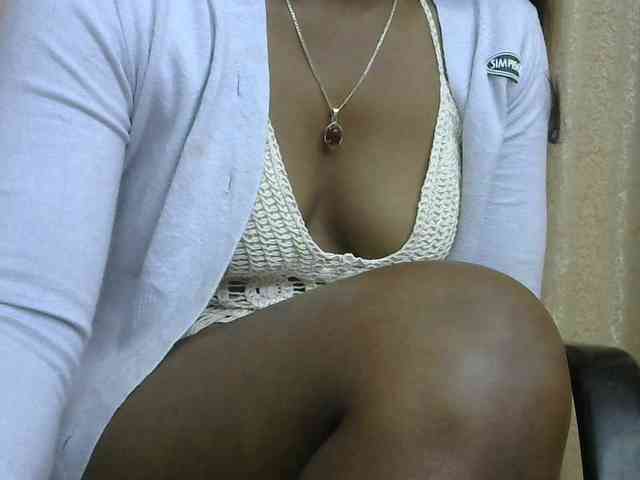 Katty-12 Live Webcam on BongaCams