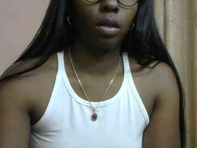 Katty-12 webcam