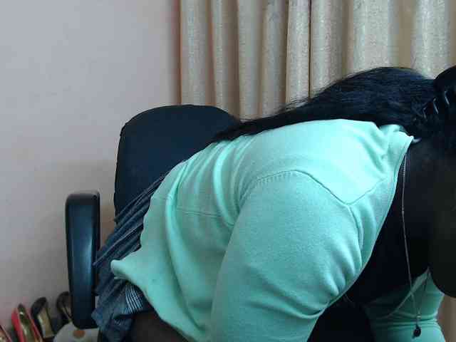 Katty-12 webcam