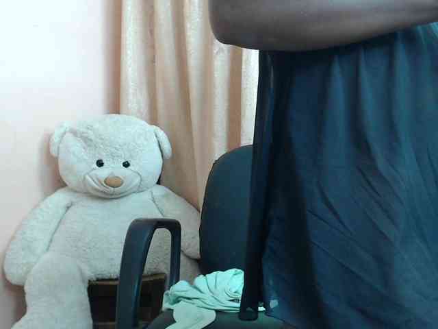 Katty-12 webcam