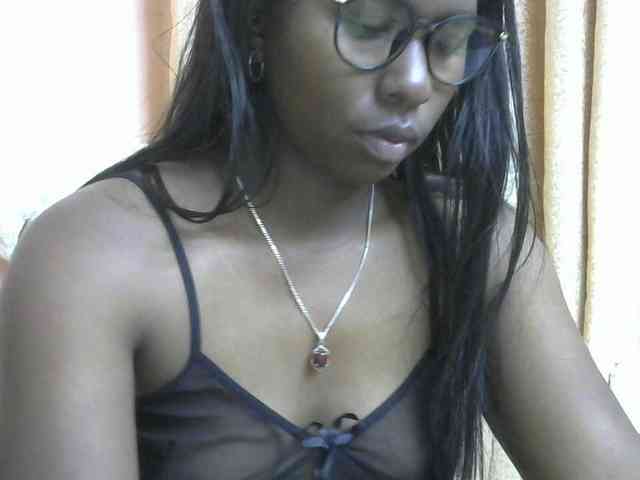 Katty-12 webcam