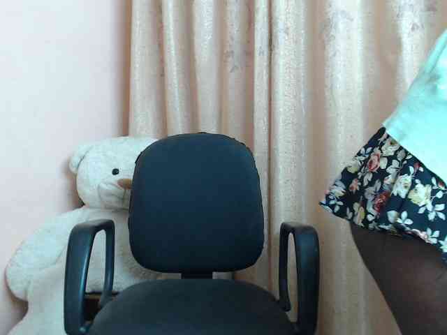 Katty-12 webcam