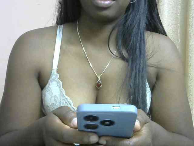 Katty-12 webcam