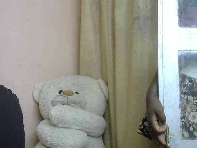Katty-12 webcam