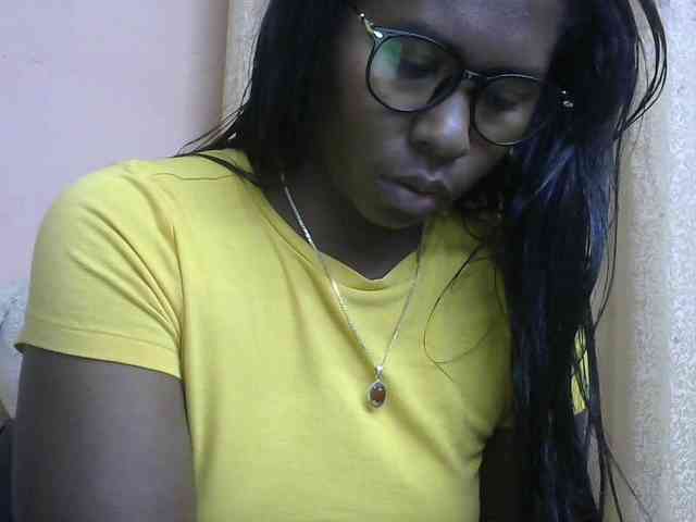 Katty-12 webcam