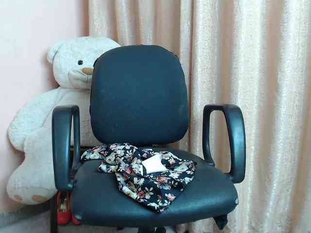 Katty-12 webcam