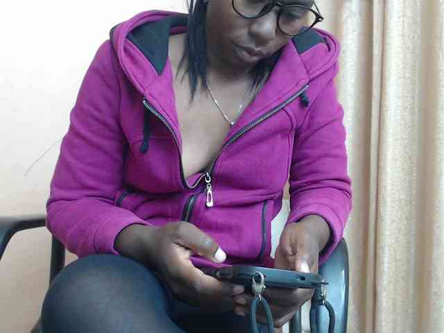 Katty-12 webcam