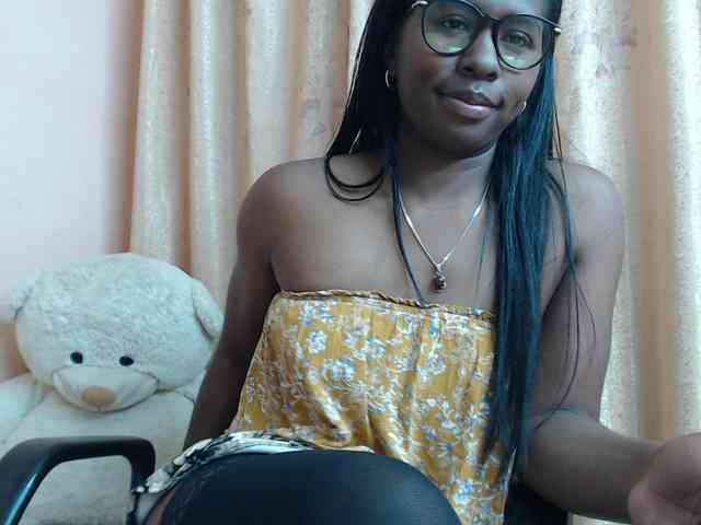 Katty-12 webcam