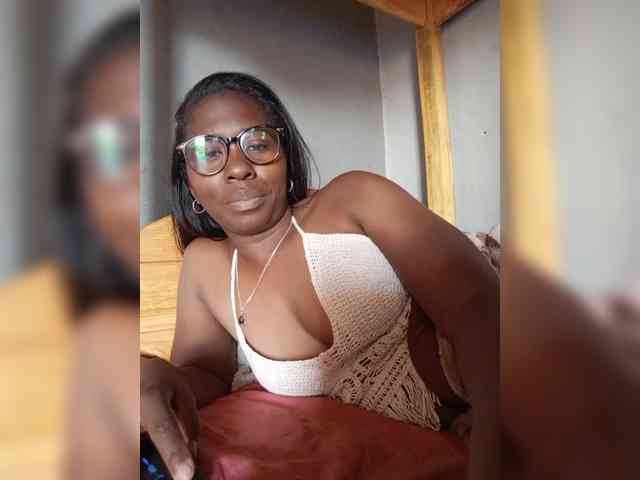 Katty-12 webcam