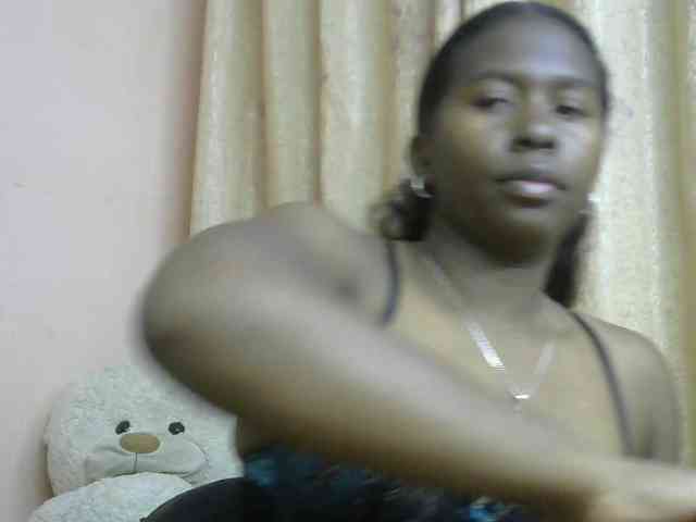 Katty-12 Live Webcam on BongaCams