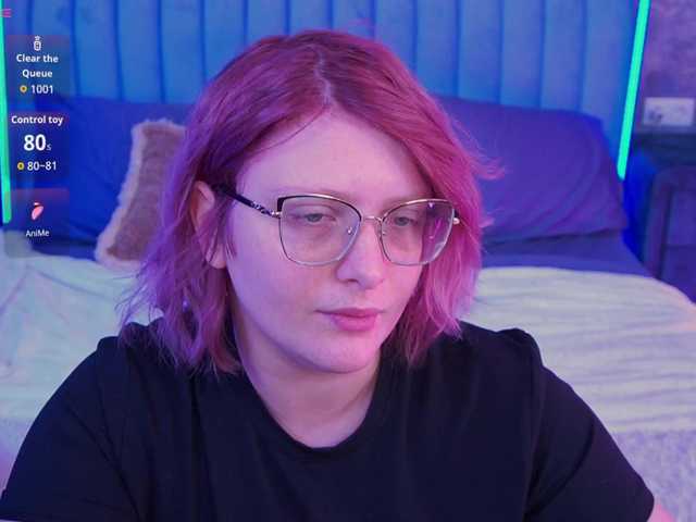 CoolTatis's BongaCams show and profile