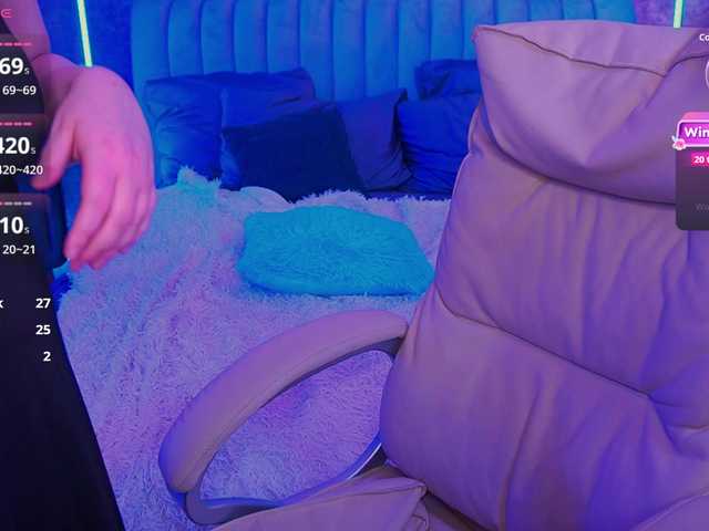 CoolTatis's BongaCams show and profile