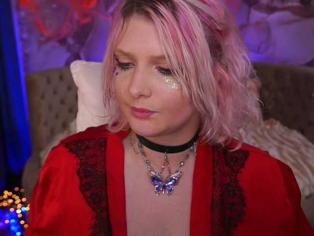 CoolTatis from BongaCams