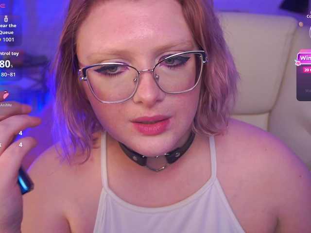 CoolTatis's BongaCams show and profile