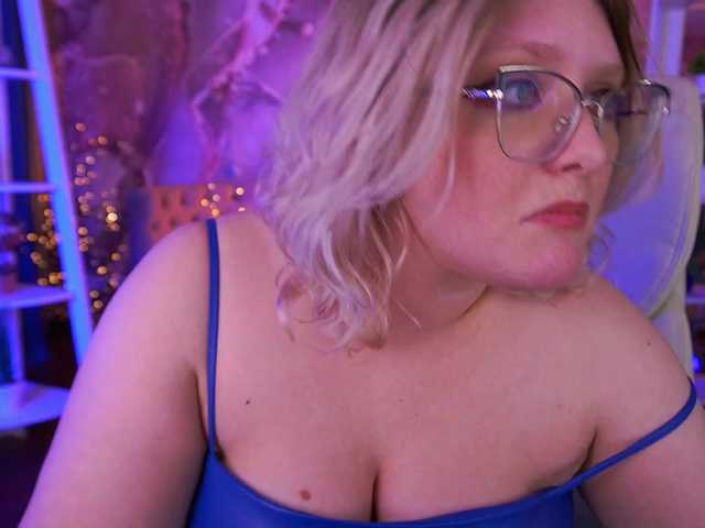 CoolTatis from BongaCams is Freechat