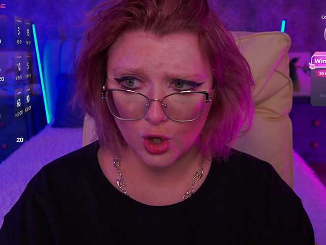 CoolTatis's BongaCams show and profile