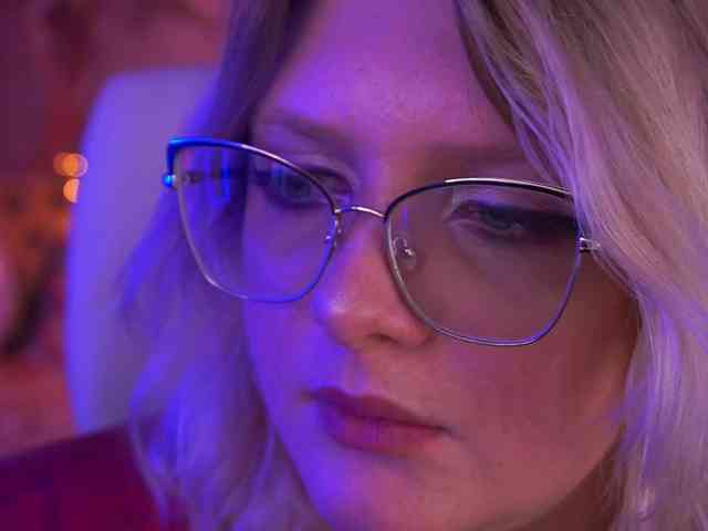 online nude web cam CoolTatis