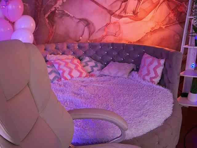 CoolTatis Live Webcam on BongaCams