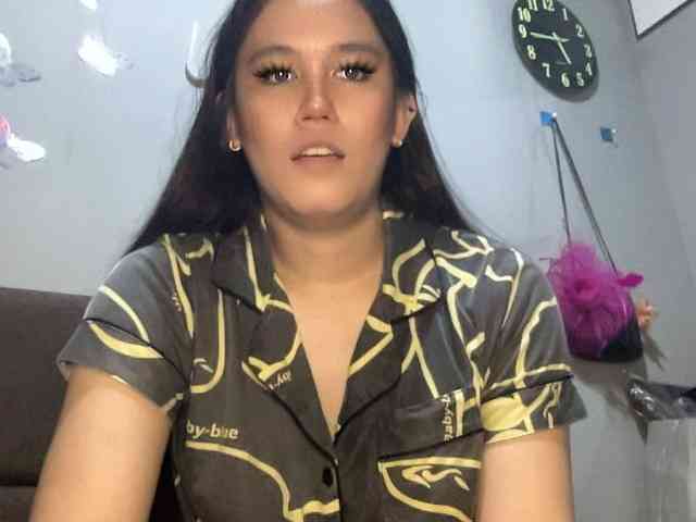 MeganEmma0 Live Webcam on BongaCams MeganEmma0 Live Webcam on BongaCams