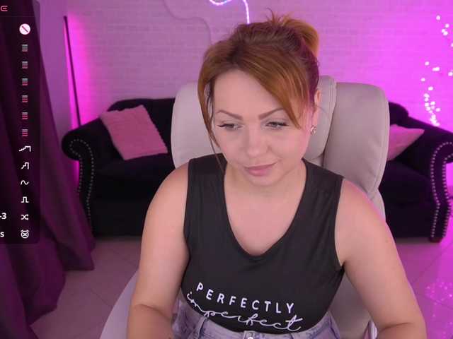 AnitaLevanta's BongaCams show and profile