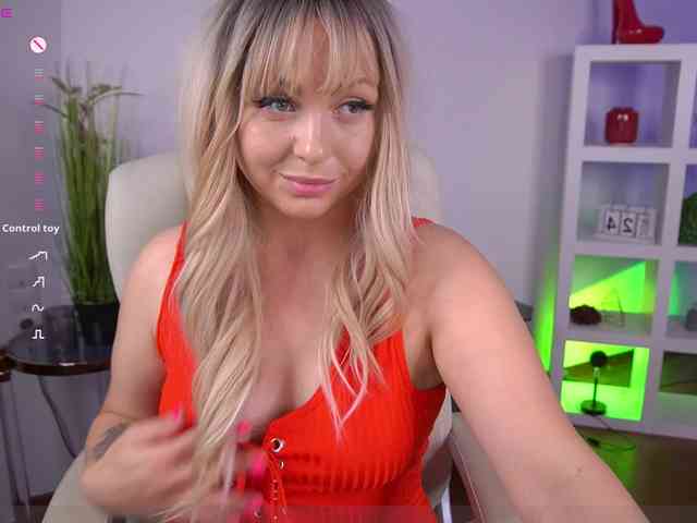 AnitaLevanta webcam