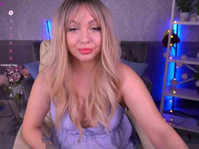 AnitaLevanta webcam