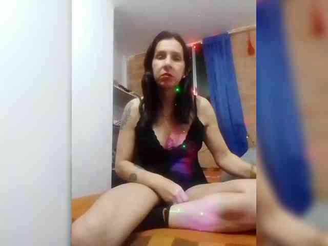 maja26 Live Webcam on BongaCams