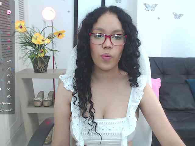 miss_churca webcam