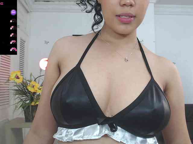 miss_churca webcam