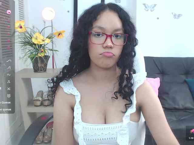 miss_churca webcam