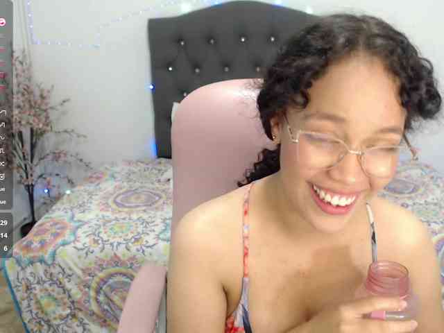 miss_churca webcam